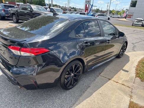 Used 2021 Toyota Corolla SE FWD image 7