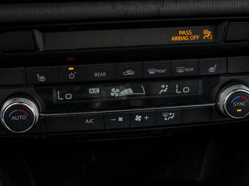 Used 2019 MAZDA CX-9 Touring image 17