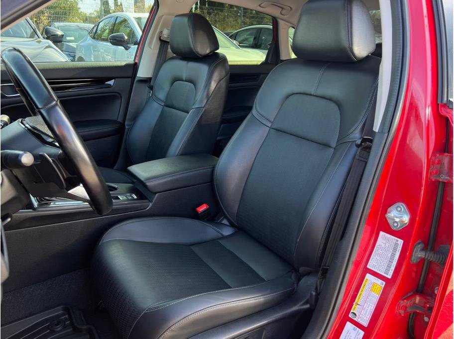 Used 2022 Honda Civic Touring image 8