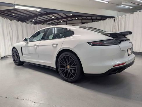 Used 2023 Porsche Panamera Platinum Edition w/ Assistance Package image 4