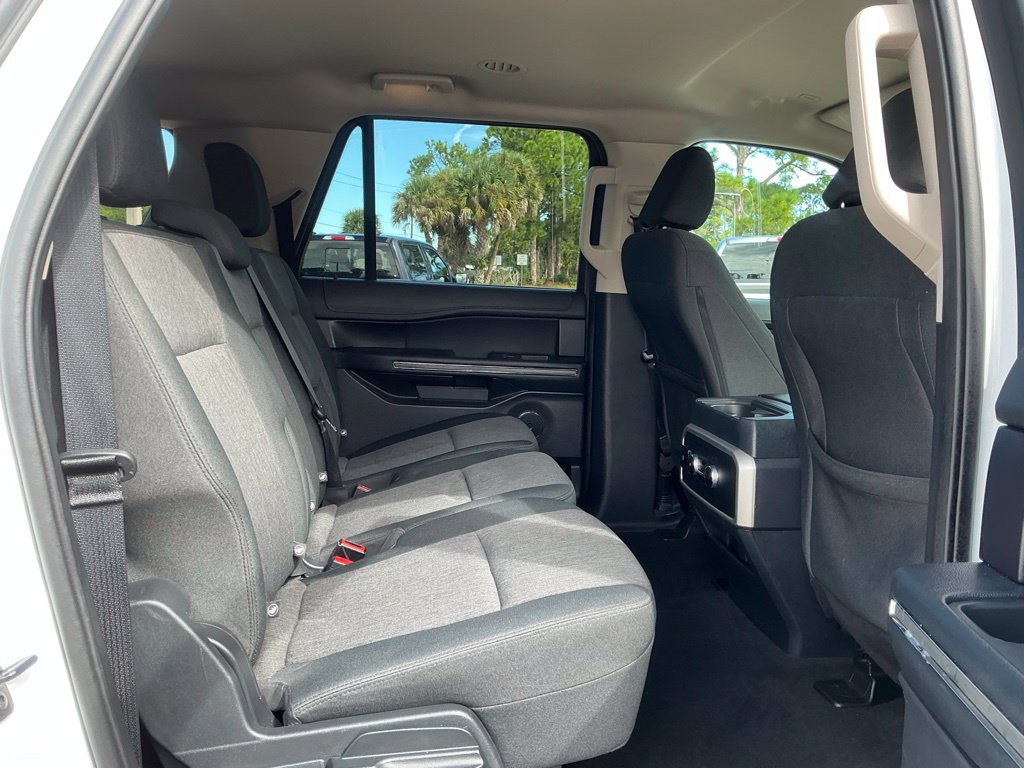 Certified 2024 Ford Expedition Max XLT RWD image 19