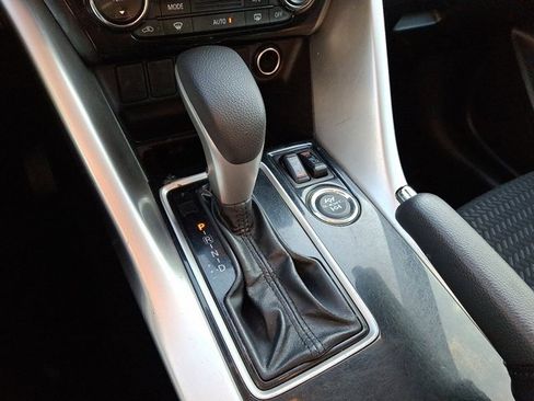 Used 2023 Mitsubishi Eclipse Cross LE image 19