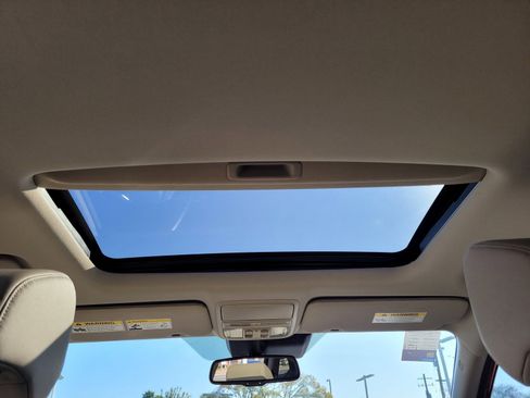 Used 2018 Honda CR-V EX-L image 12