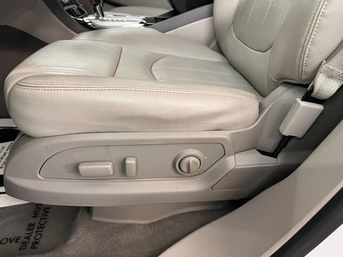 Used 2016 Buick Enclave Premium w/ Trailering Package image 10