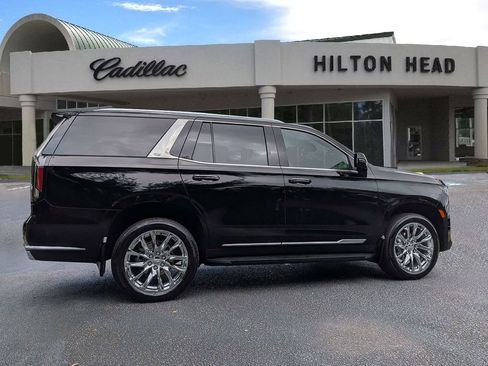 Certified 2021 Cadillac Escalade Premium Luxury w/ LPO, Illumination Package AWD/4WD image 7