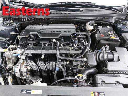 Used 2025 Hyundai Elantra Sport w/ Cargo Package image 7