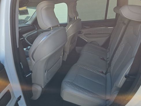 Used 2022 Jeep Grand Cherokee Summit w/ Adv Protech Group IV image 6