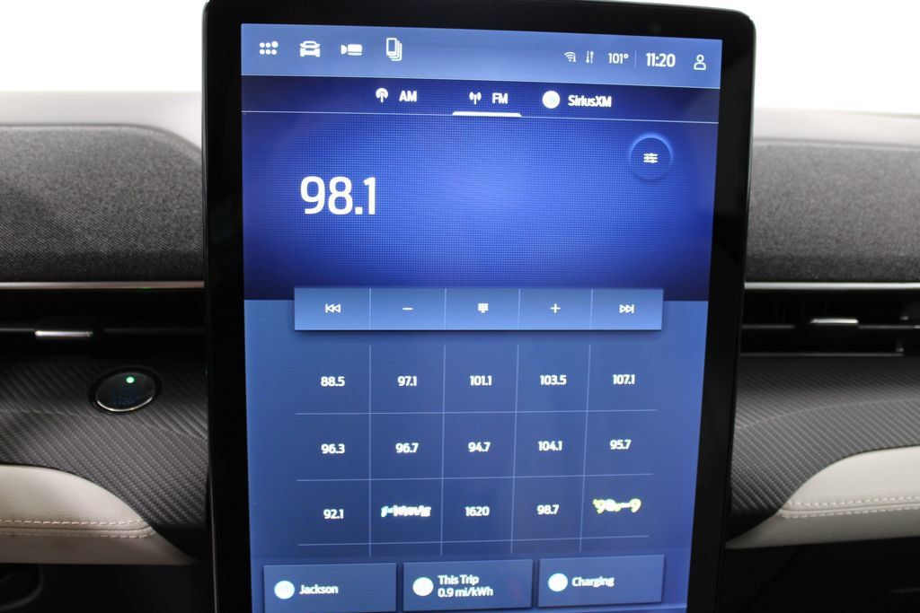Used 2021 Ford Mustang Mach-E Premium RWD image 30