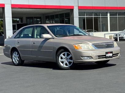 Used 2000 Toyota Avalon XLS