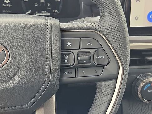 New 2026 Toyota Tacoma TRD Off-Road AWD/4WD image 24