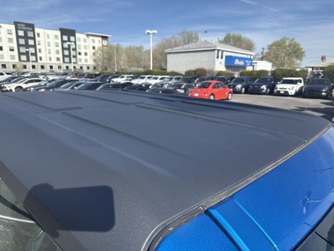 Used 2023 Ford Bronco Badlands image 21