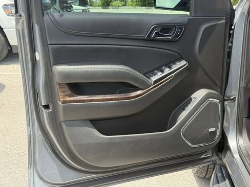 Used 2018 Chevrolet Tahoe LT RWD image 36