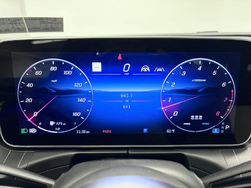 Used 2025 Mercedes-Benz C 300 4MATIC Sedan image 22