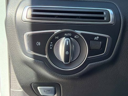 Used 2021 Mercedes-Benz C 300 Sedan w/ Premium Package image 52