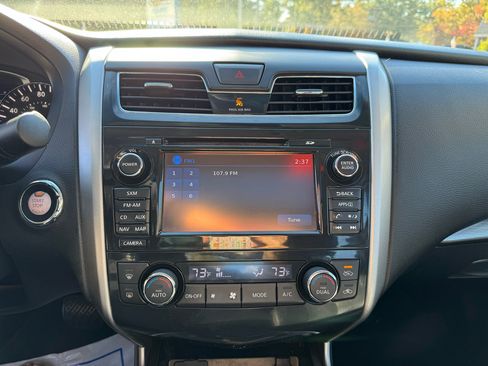 Used 2015 Nissan Altima 3.5 SL image 20