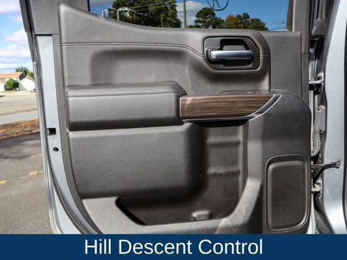 Used 2020 Chevrolet Silverado 1500 LT Trail Boss image 38