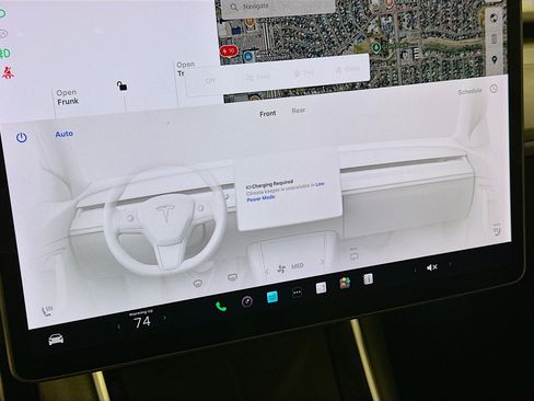 Used 2018 Tesla Model 3 Long Range image 23