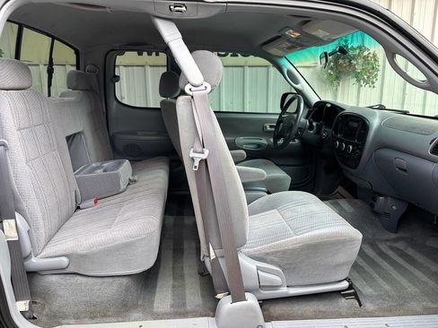 Used 2001 Toyota Tundra SR5 image 13
