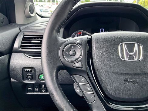 Used 2016 Honda Pilot Elite image 12