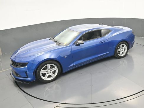 Used 2023 Chevrolet Camaro LT image 47