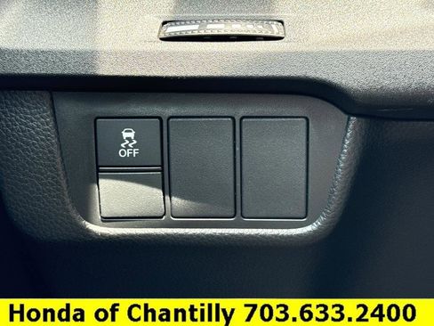 Used 2025 Honda CR-V Sport image 18