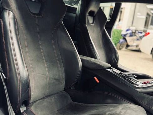 Used 2015 Lamborghini Huracan LP 610-4 image 19