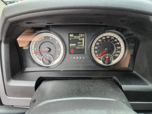 Used 2017 RAM 1500 Express AWD/4WD image 35