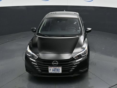 Used 2024 Nissan Versa SV FWD image 10