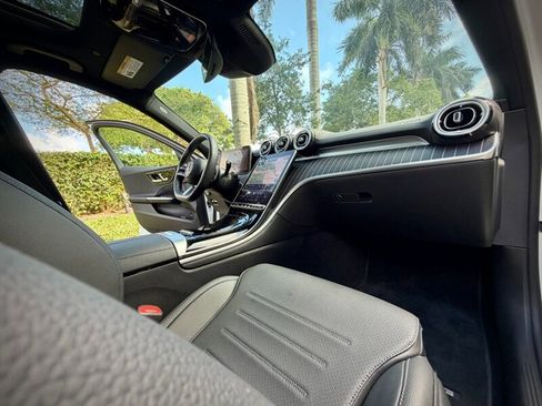 Used 2023 Mercedes-Benz C 300 Sedan image 34