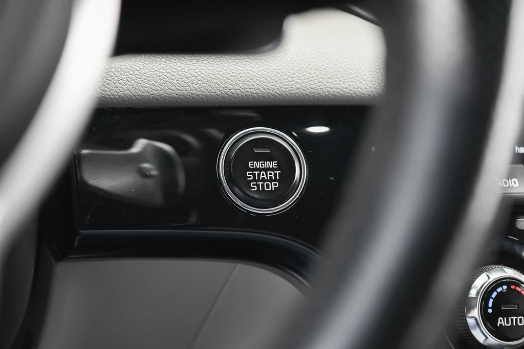 Used 2021 Kia Sportage SX FWD image 29