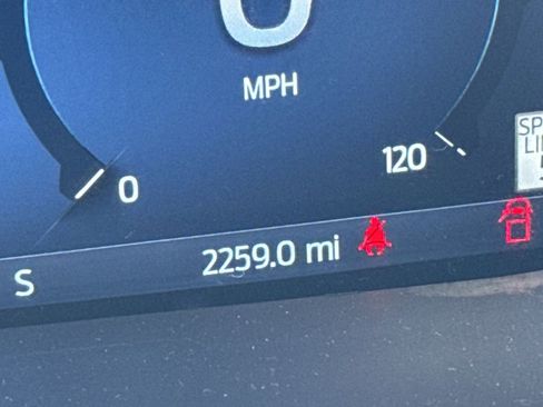 New 2025 Ford F150 Lariat w/ Equipment Group 501A Mid image 27