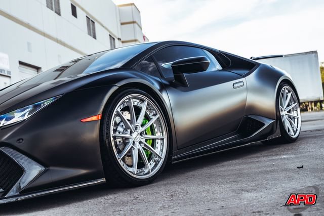 Used 2019 Lamborghini Huracan LP 580-2 RWD image 81