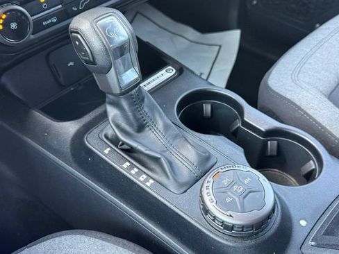 Used 2022 Ford Bronco 4-Door AWD/4WD image 24
