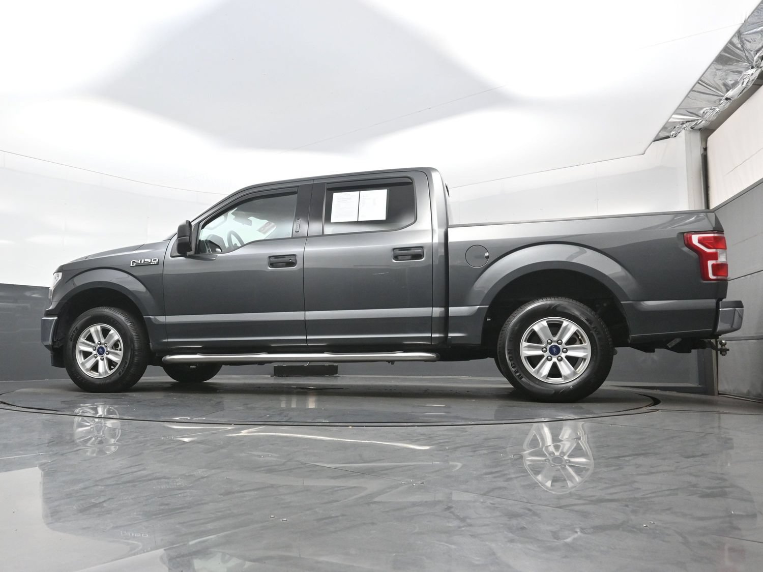 Used 2018 Ford F150 XLT RWD image 25