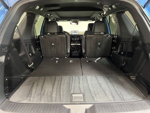 Used 2023 Honda Pilot TrailSport image 14