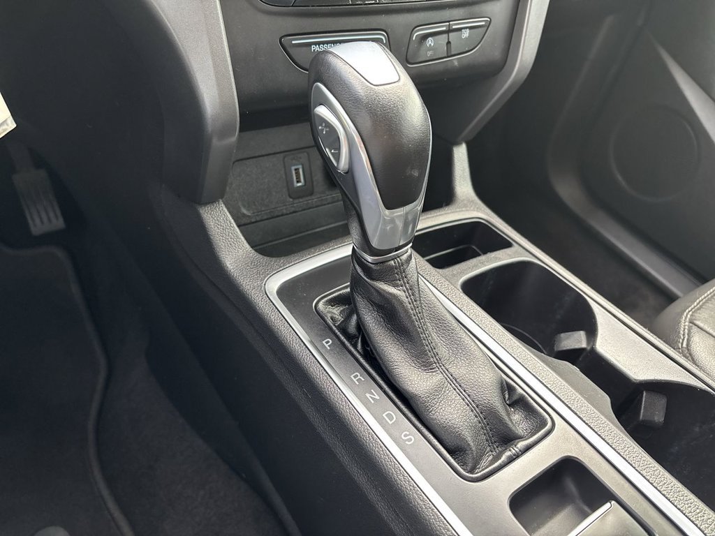 Used 2018 Ford Escape SEL AWD/4WD image 19