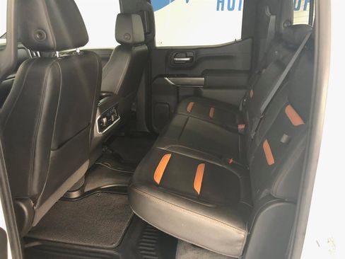 Used 2021 GMC Sierra 1500 AT4 w/ AT4 Premium Package image 10