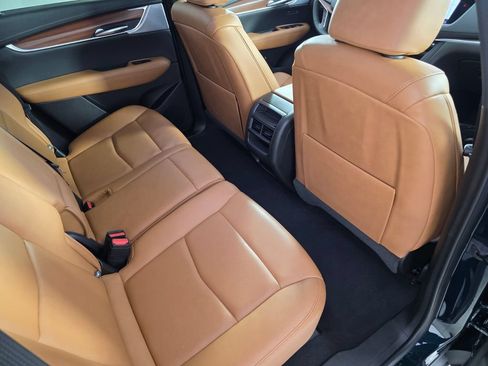 Used 2025 Cadillac XT5 Premium Luxury FWD image 28