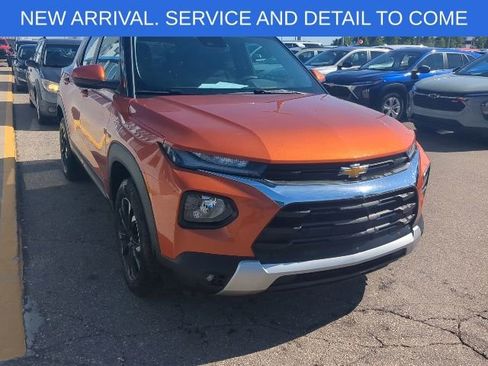 Certified 2023 Chevrolet TrailBlazer LT w/ Convenience Package AWD/4WD image 9