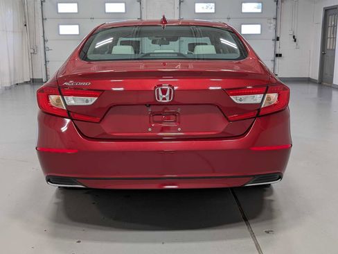 Used 2018 Honda Accord LX image 8