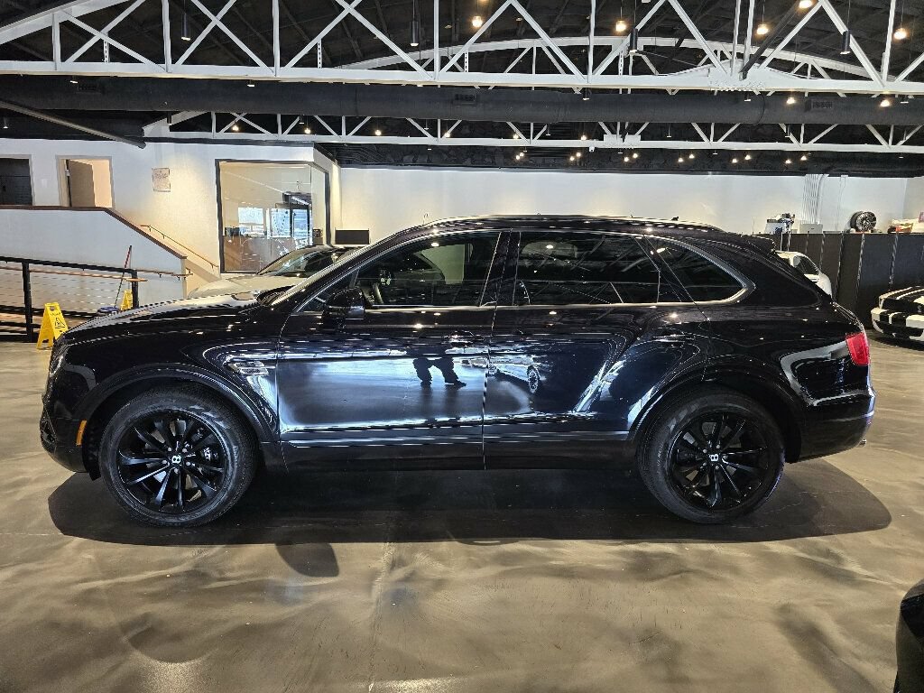 Used 2019 Bentley Bentayga AWD/4WD image 8