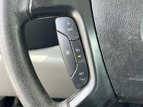 Used 2011 Chevrolet Silverado 1500 W/T RWD image 18