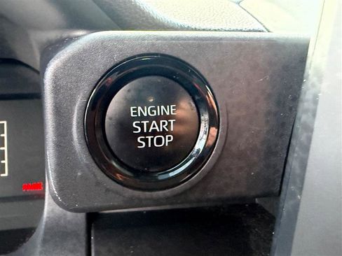 Used 2024 Toyota Tacoma SR image 37