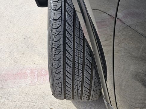 Certified 2025 Mercedes-Benz GLA 250 image 11