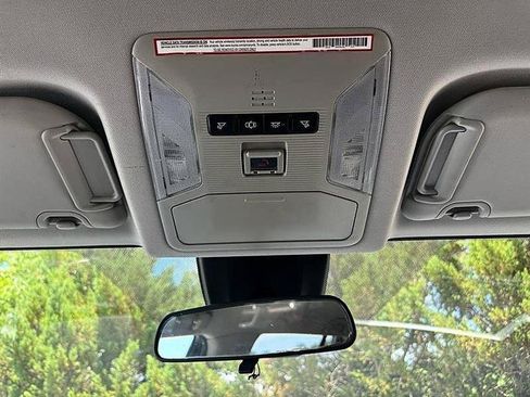 Used 2020 Toyota RAV4 XLE FWD image 27