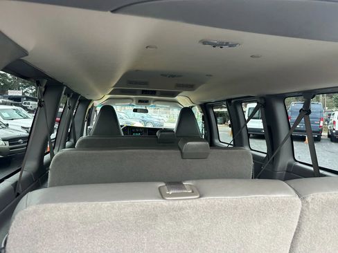 Used 2017 Chevrolet Express 2500 LS image 20