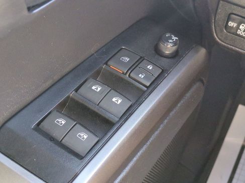 Certified 2023 Toyota Tacoma SR image 23