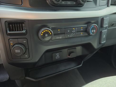 Used 2023 Ford F150 XLT AWD/4WD image 21
