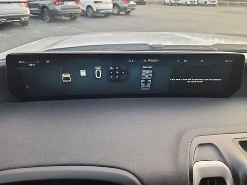 New 2025 Ford Expedition Active image 17