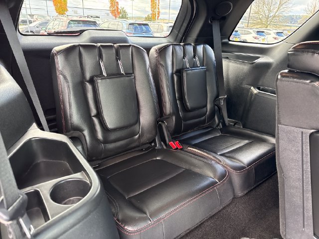 Used 2018 Ford Explorer Sport AWD/4WD image 12